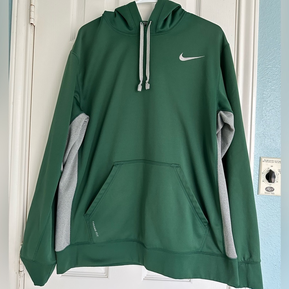 Nike Mens Hoodie Sweatshirt Therma Fit Green Gray Front Pocket Long Sleeve Large